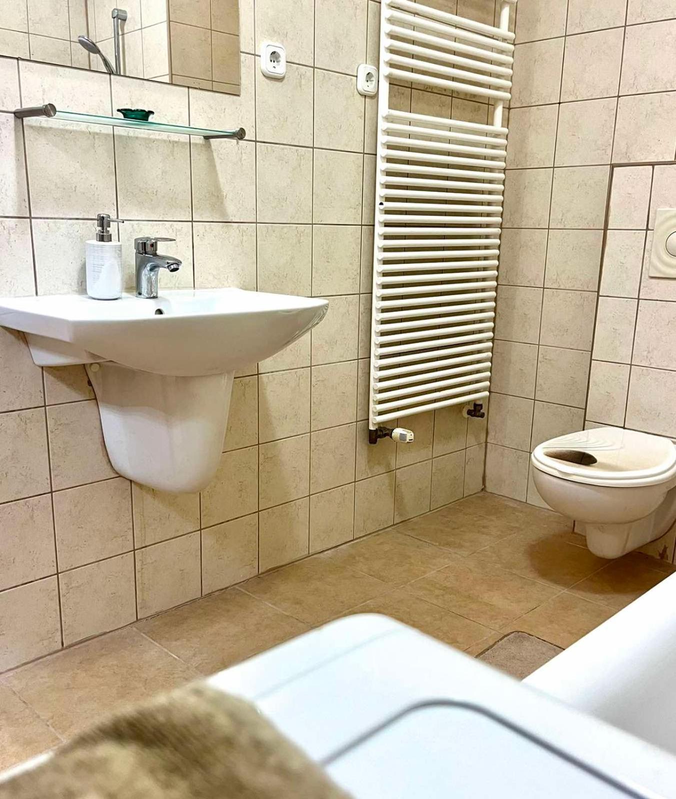 Zen Apartman Budakalász Exterior foto